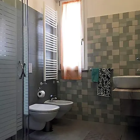 Bed & Breakfast Honey 3*