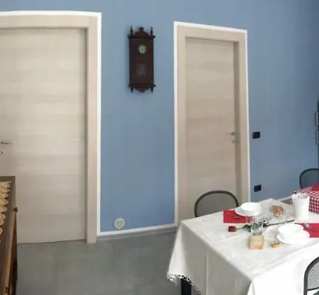 Honey Саронно
